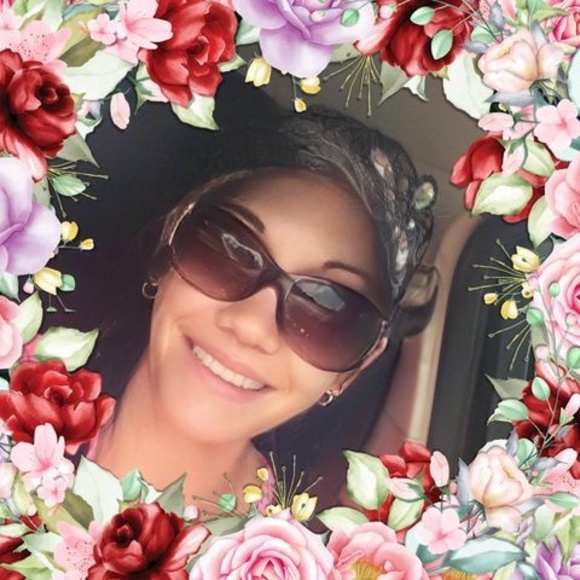 Meet your Posher, Tamara - Picture 1 of 1